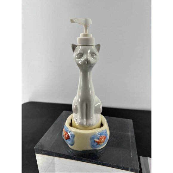 New Vintage 1999 Ceramic White Cat Soap Pump Soap Dispenser w/Base (H-1) - Picture 10 of 10